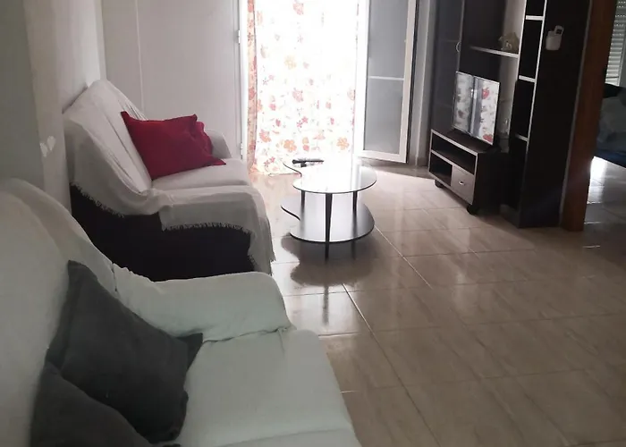 Centro Roquetas 5 Minutos De La Playa En Coche Garaje Solo Si Esta Disponible